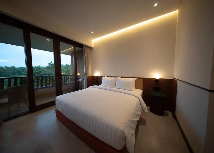Padang Padang Inn